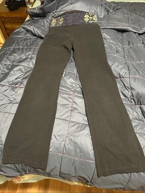 Victoria's Secret Black Leggings with Patterned Waistband